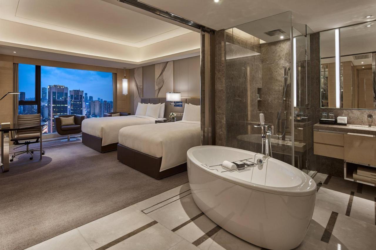 Jw Marriott Hotel 5*